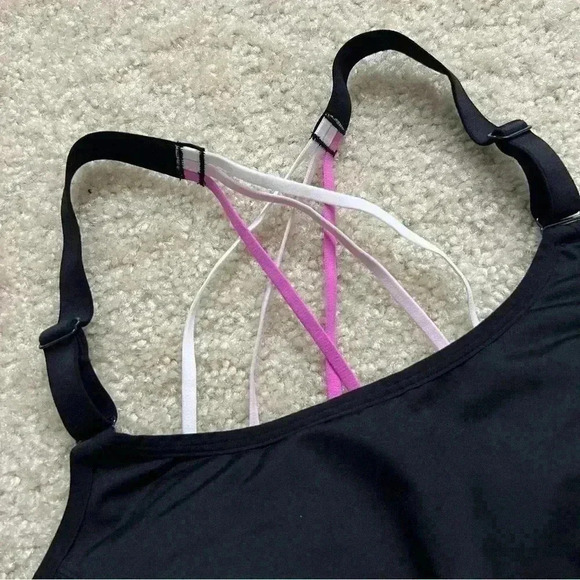 Livi Active Lane Bryant Bra Sz 18 40 D Pink Strap Back Black Low Impact Wireless - Picture 11 of 12